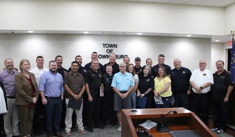 Brownsburg Bystanders' CPR Saves Man's Life After Main Street Crash