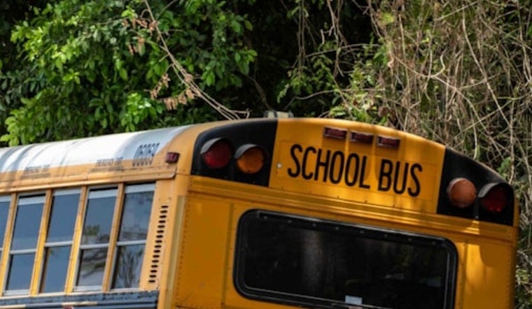 Bullitt County School Bus Overturns Near Lebanon Junction, 30 Kids Hurt