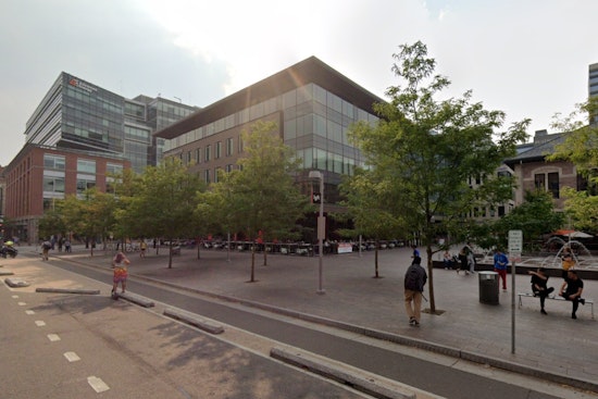 Busaba Thai Cafe Set to Fill Union Station's Zoe Ma Ma Void This Fall