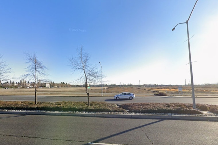 Buzz Oates Plans Hotel, 64 Apartments On Vacant Del Paso Road Lot