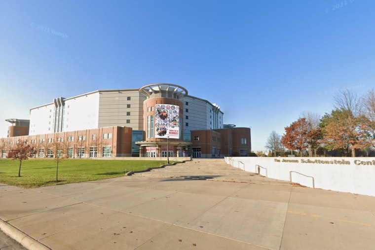 Caamp Sells Out Schottenstein Center, Free Tailgate Backs Local Bands First