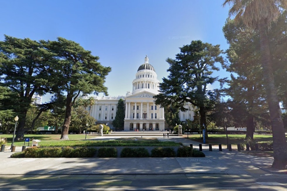 California Outlaws Secret NDAs in Lawmaking After $1 Billion Capitol Annex Scandal