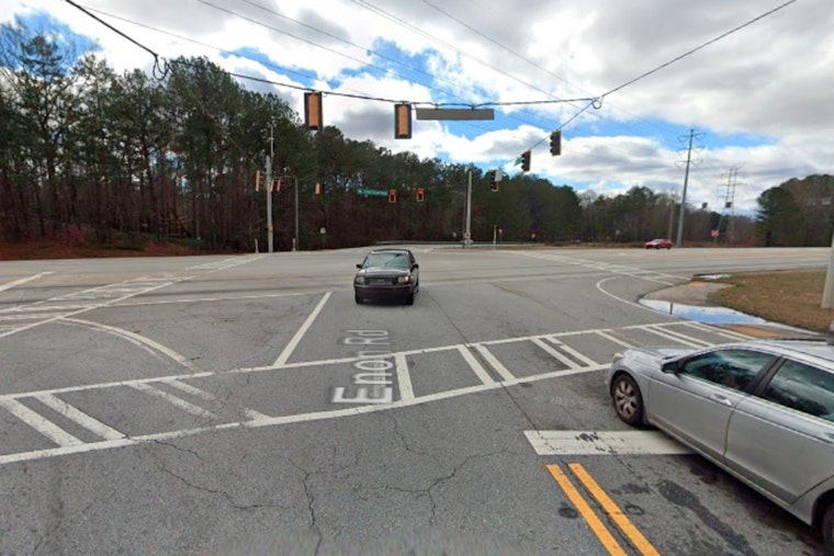 Camp Creek Parkway Crash Injures Three, Motorcyclist Airlifted From Scene
