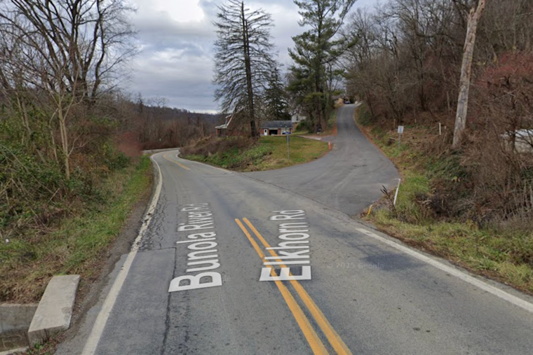 Car Crashes Into Woods in Forward Township, Trapped Driver Rescued