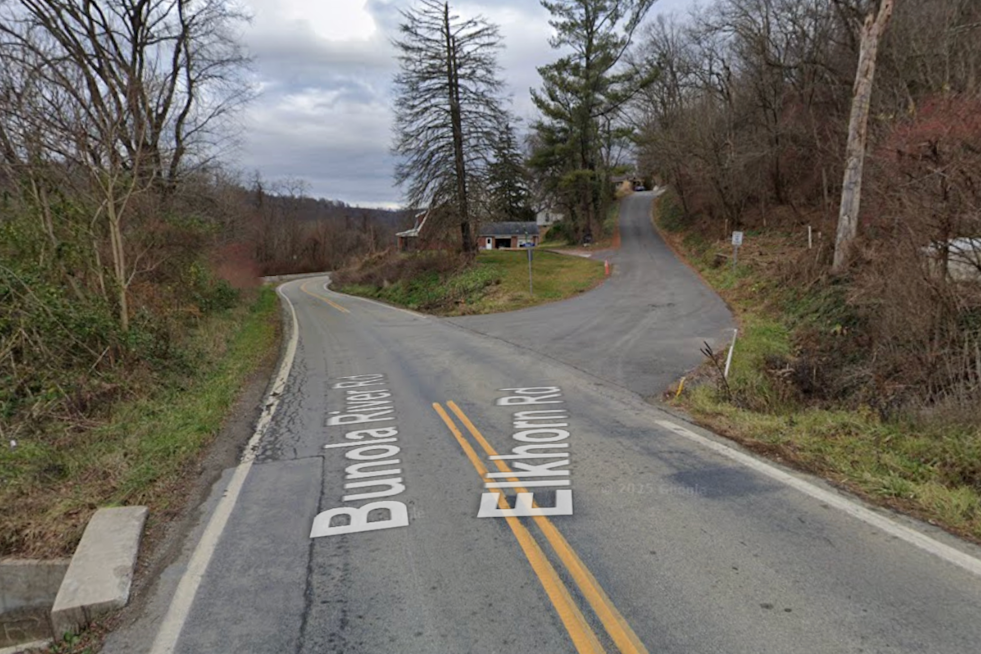 Car Crashes Into Woods in Forward Township, Trapped Driver Rescued