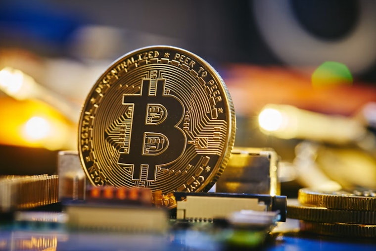 Cardone Capital Buys Naples' Orchid Run for $90M, Throws In 282 Bitcoin