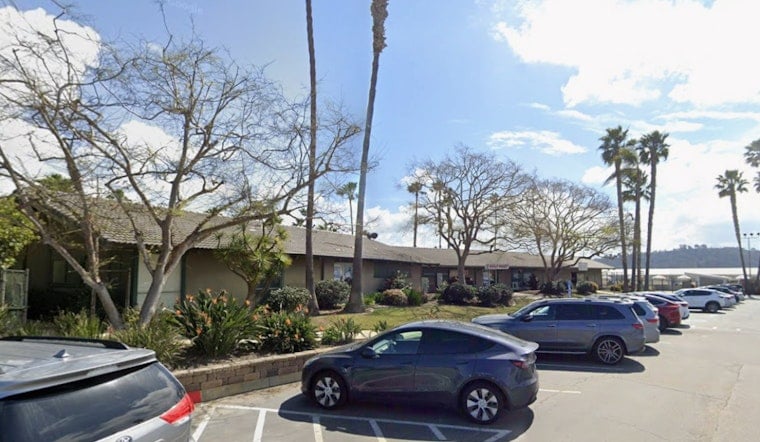 Carmel Valley Art Teacher Trades Backyard Studio for Del Mar Tennis Club Space