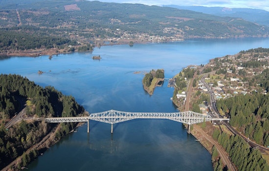 Cascade Locks Turns Into Hiker Central as Trail Days Sells Out Every Vendor Slot