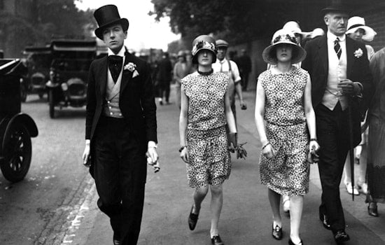 Cecil Beaton's Fashionable World Brings Royal Glamour to Balboa Park