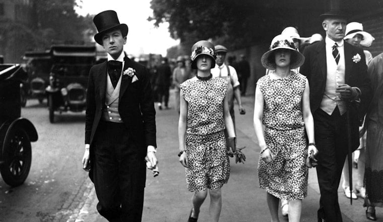Cecil Beaton's Fashionable World Brings Royal Glamour to Balboa Park