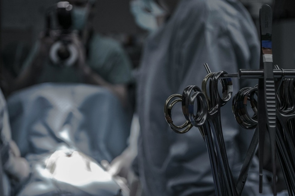 Cedar Hills Mom, 39, Awaits Double Lung Transplant After Cancer Treatments Fail