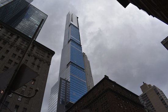 Central Park Tower Condo Sells for $20.5M as Manhattan Luxury Rebounds to 24 Deals