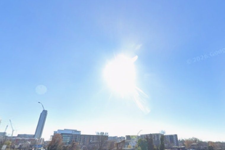 Charlotte Heat Advisory Thursday With Hotter Weekend Ahead