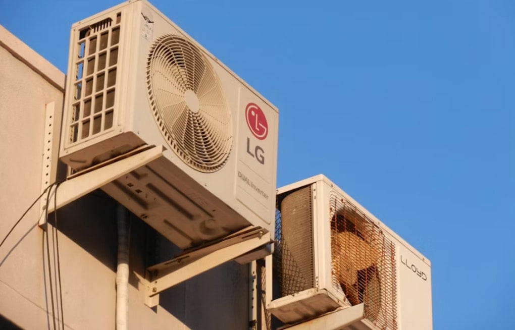 Charlotte Weighs Forcing Landlords to Install A/C in Every Rental Unit