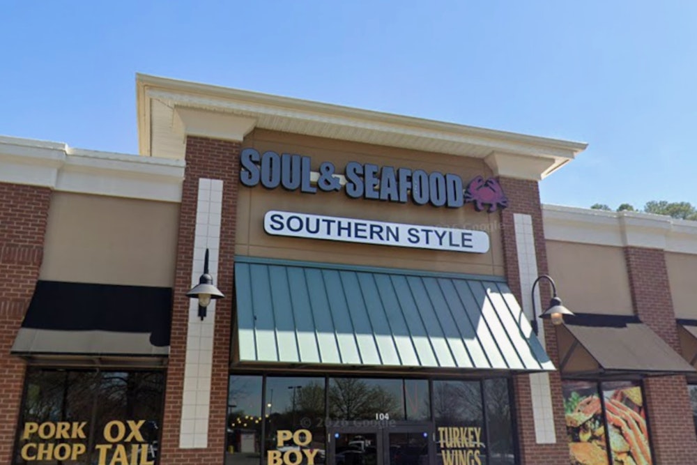 Charlotte's Sol' Delish Brings Soul Food and Seafood to Fort Mill This Fall