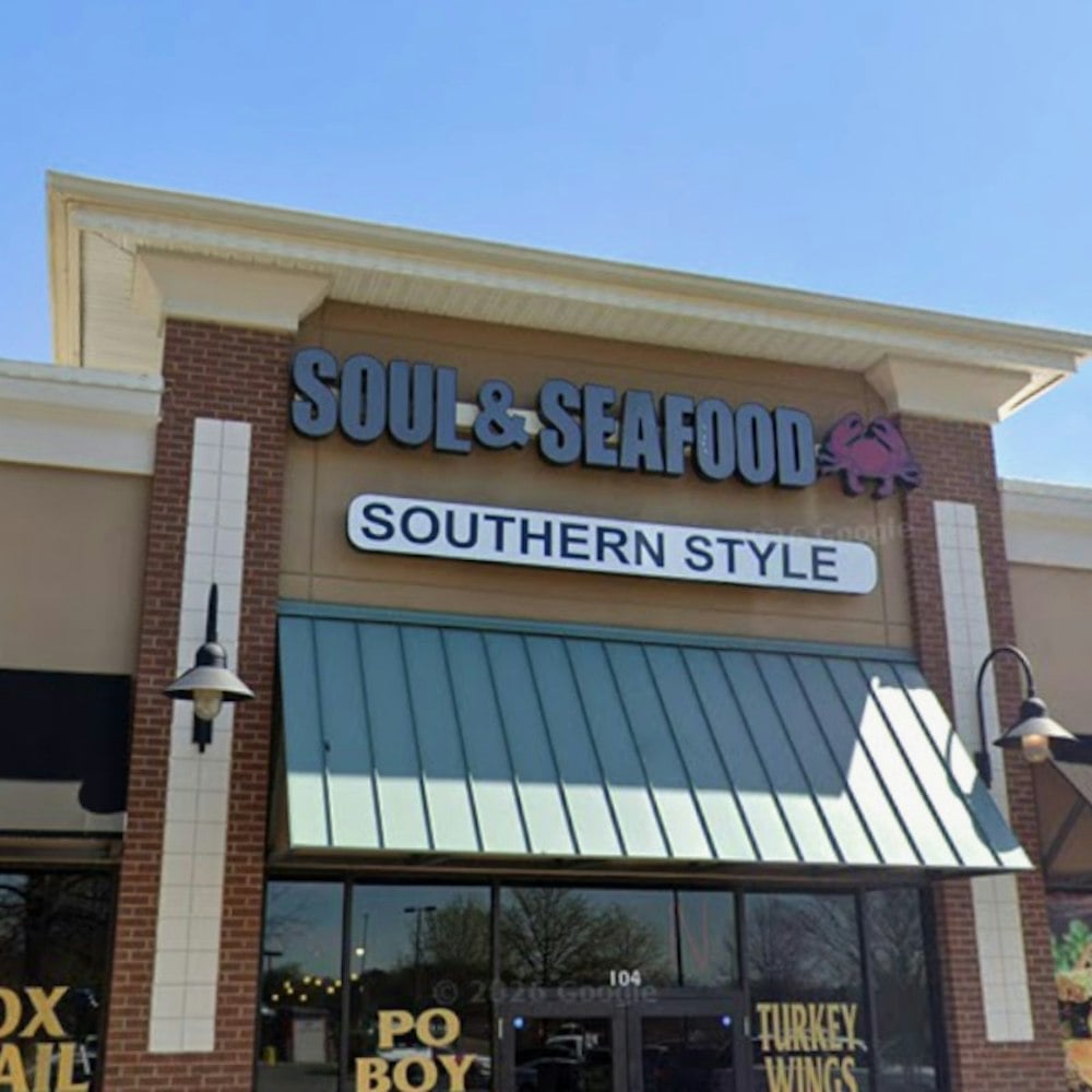 Charlotte's Sol' Delish Brings Soul Food and Seafood to Fort Mill This Fall