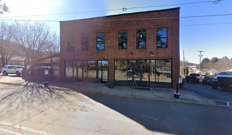 Chef Brings Slider Bar to Storm-Battered Swannanoa's Beacon Village