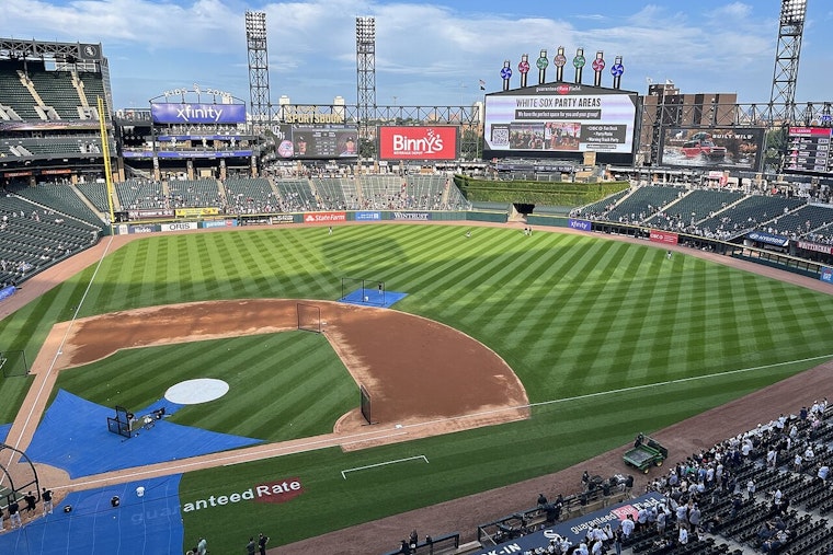 Chicago Alders Take On CPD Knights at Rate Field, With Ozzie Guillén on Hand