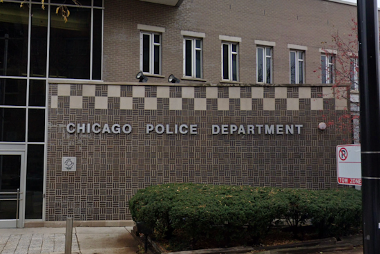 Chicago Officer Who Shot Into Moving Car, Wounding Two, Will Keep His Badge