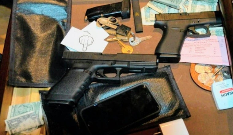 Chicago Police Never Identified Cop Whose Guns Turned Up at Felon's Home