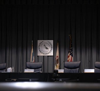 Chicago School Board Candidate Custer Quits, Cites Millions in Special-Interest Cash