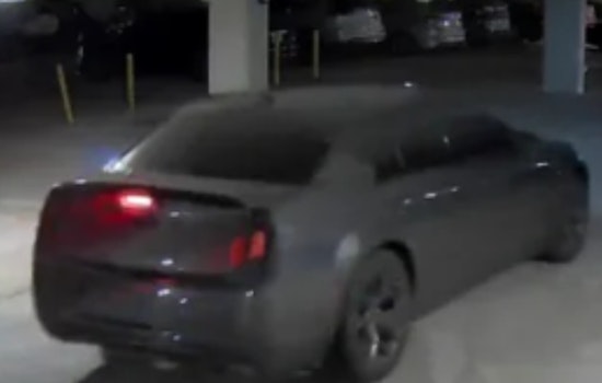 Cincinnati Cops Hunt Wheel-Heist Suspect in Black Chrysler 300