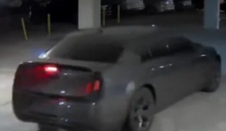 Cincinnati Cops Hunt Wheel-Heist Suspect in Black Chrysler 300