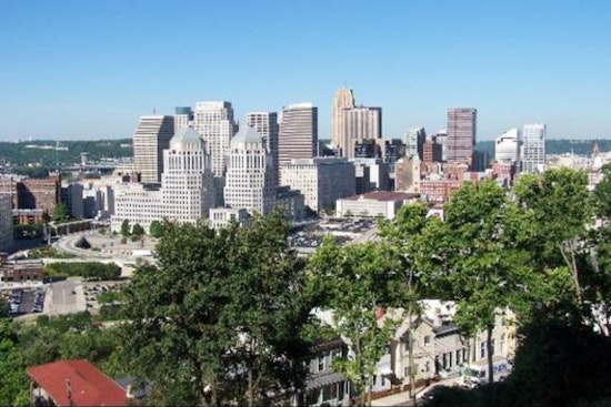 Cincinnati Sizzles, Then Soaks: Queen City Sunshine to Give Way to Midweek Storms