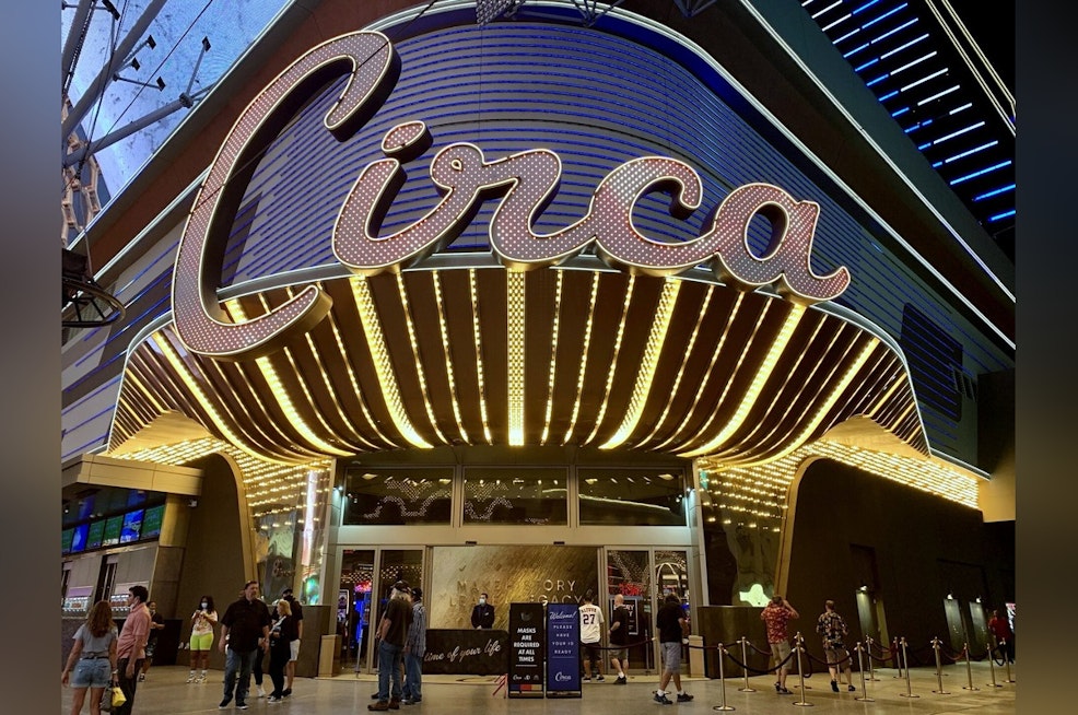 Circa Finally Finishes Its Top Floors, Adding 49 Rooms Before NFL Season