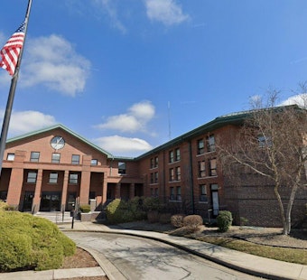 Clarksville Weighs Food Tax as Property Revenue Losses Raise Firefighter Layoff Concerns