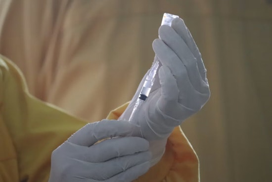 Cleveland Health Chief Joins Big-City Revolt Against Trump Vaccine Order