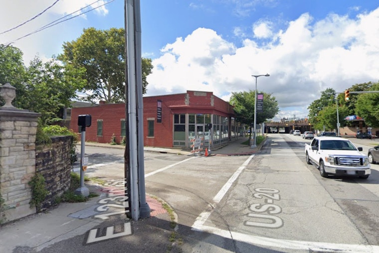 Cleveland 'Night Before' Bash Cracks Open Rare David E. Davis Art Trove