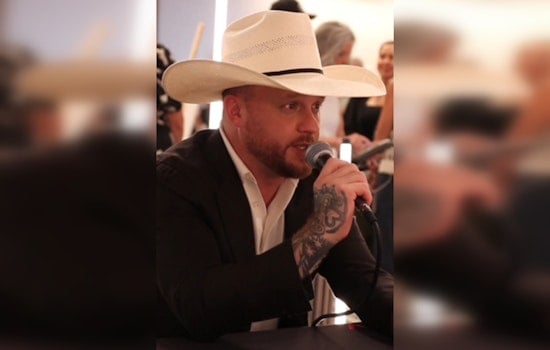 Cody Johnson Rolls Into Knoxville as G10 Garage Demolition Wrecks Parking