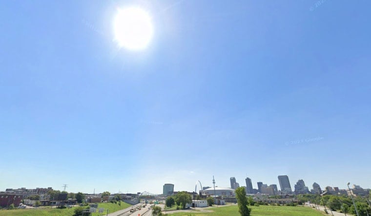 Cool Breeze Before the Sizzle: Sunny St. Louis Weekend Before Heat Roars Back
