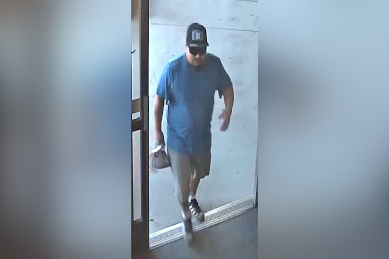 Cops Hunt ‘Food Lion Flasher’ Who Exposed Himself to Hillsborough Cashier