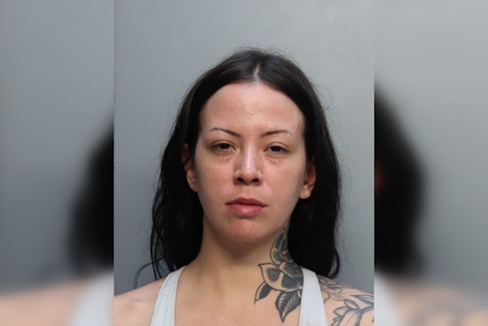 Coral Gables Car Fight Ends in Tree Crash, Aggravated Battery Arrest