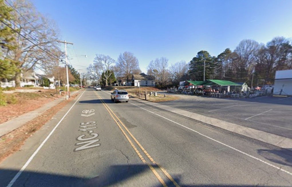 Cornelius Bystanders Smash Cruiser Window, Pull Injured Deputy From Wreck