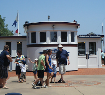 Crabs, Chaos and Cowboy Captains at St. Michaels Watermen’s Day Showdown
