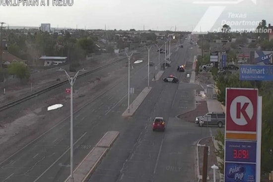 Crash At Doniphan And Medano Injures Three, Shuts Down Upper Valley Intersection