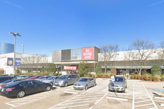Dallas Half Price Books Hosts 20 Local Authors With Netflix and NYT Ties