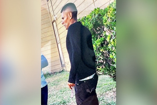 Dallas Officer Fires Shots at Fleeing Suspect Near Vickery Meadow Complex