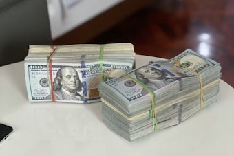 Dallas Retiree’s $3 Million Edward Jones Account Frozen Over Scam Fears