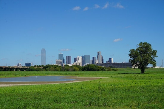 Dallas Sizzles as 100-Degree Heat, Ozone Alert Choke DFW