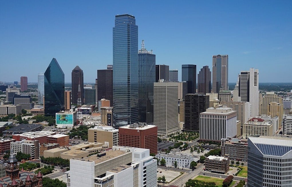 Dallas Sizzles at 101 as Triple-Digit Heat, Ozone Alert Smother DFW