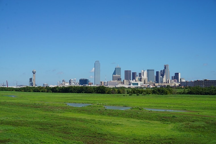 Dallas Sizzles in Triple-Digit Heat All Week as Wildfire Fears Ignite