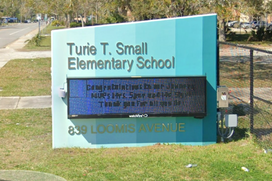 Daytona Beach Mom Punches Teacher, Principal Over School Entry Rule