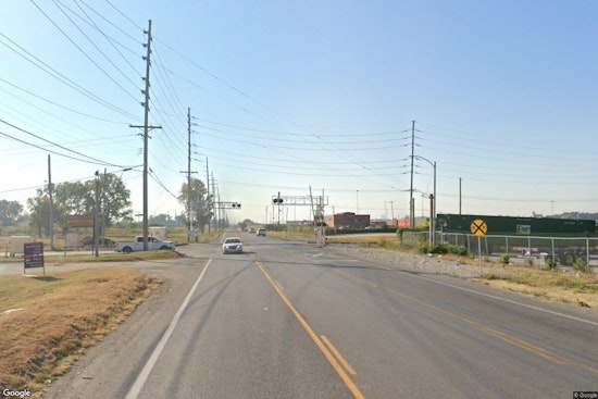 Deadly Solo Crash Prompts Drivers To Avoid St. Louis’ North Broadway Near I-70