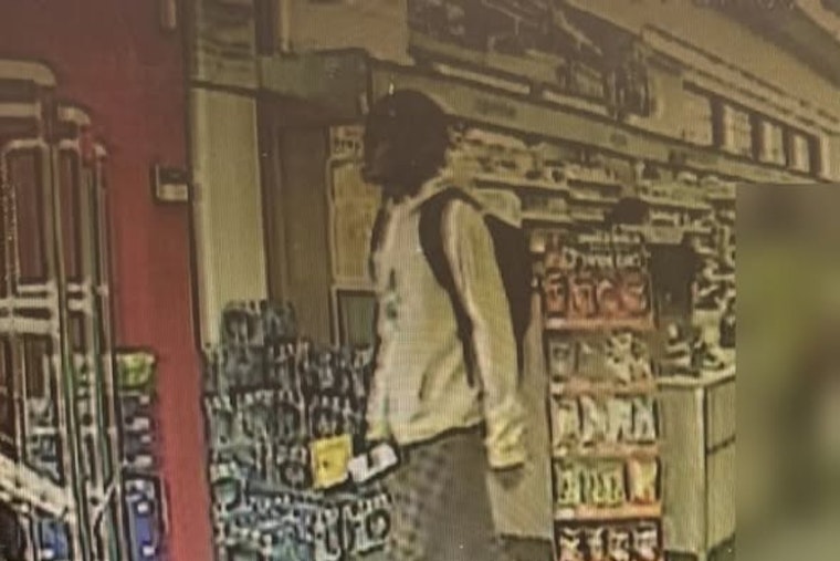 DeSoto Gunpoint Robbery Suspects Vanish After Marketplace Deal Turns Violent
