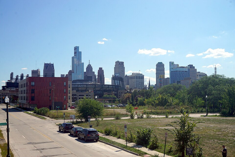 Detroit Basks in Sunshine Before Late-Week Storms Roll In