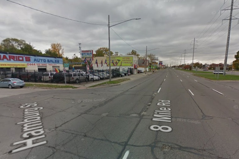 Detroit Motorcyclist in 40s Killed as Driver Runs Red Light on 8 Mile